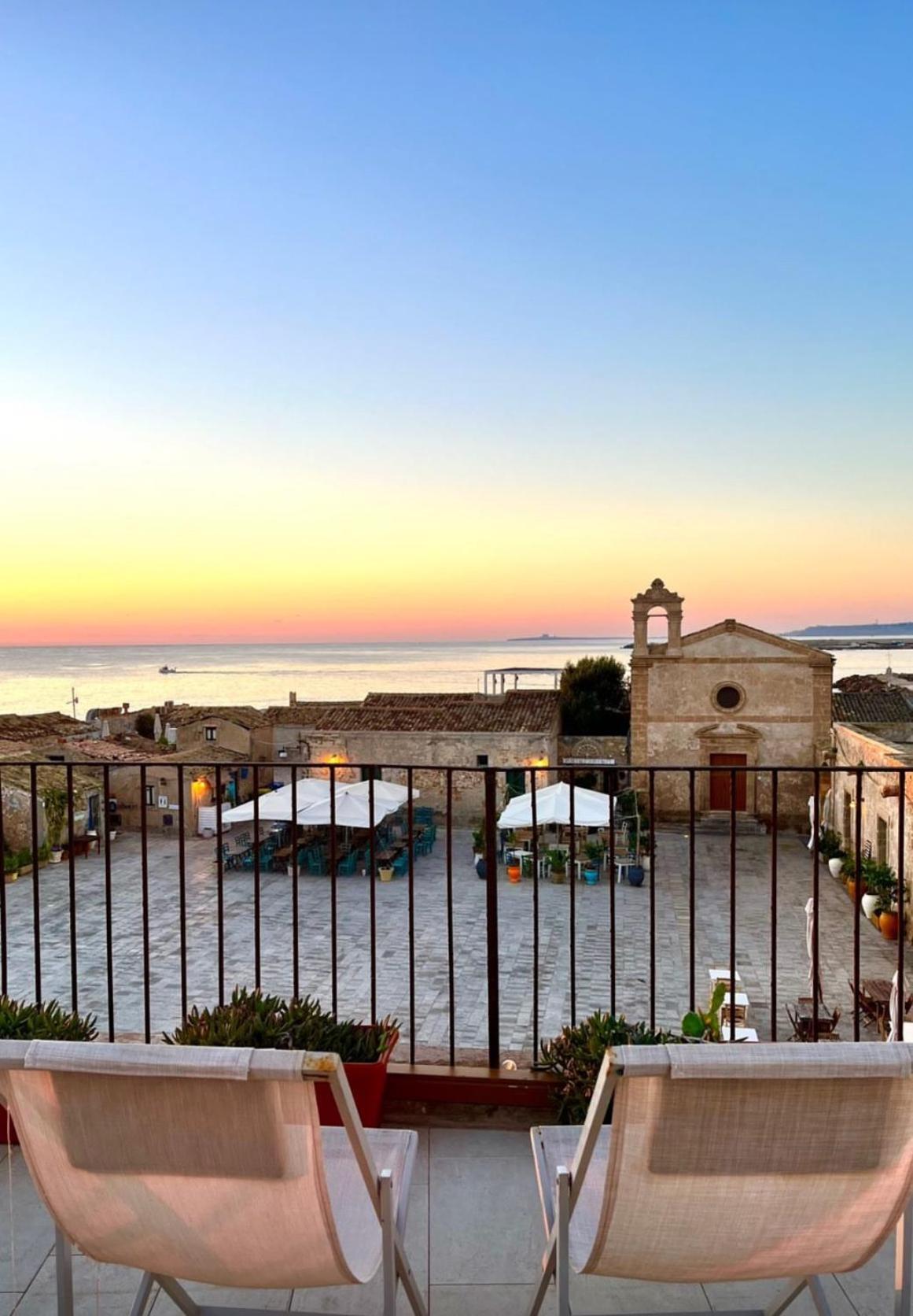 Regina Margherita B&B Marzamemi Exterior photo